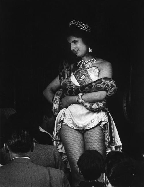 Esmeralda, foire du Trône, Paris, 1958 - Crédits RMN